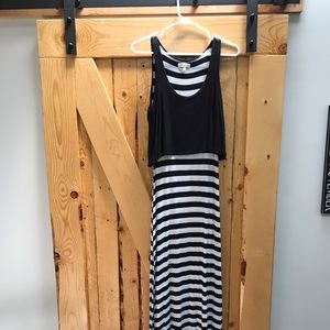 Monteau Maxi Dress